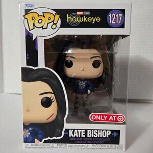 Pop! Series Hawkeye - Kate Bishop #1217 (Holiday Sweater) Target Exclusive